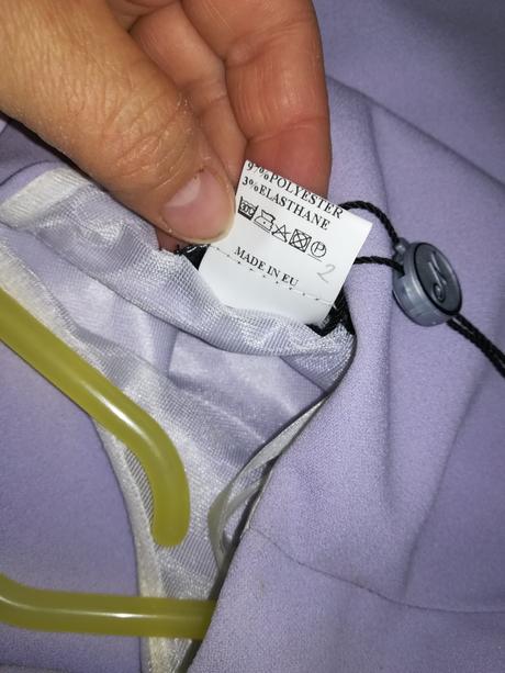 Elegantné lila saty, 46