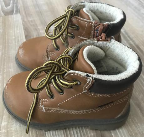 Oteplené topánočky, fila,22