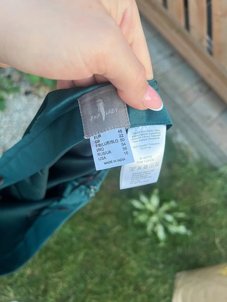 Saténová sukna, 4xl