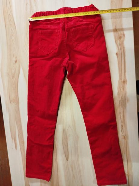 Červené menšestráky, h&m,128