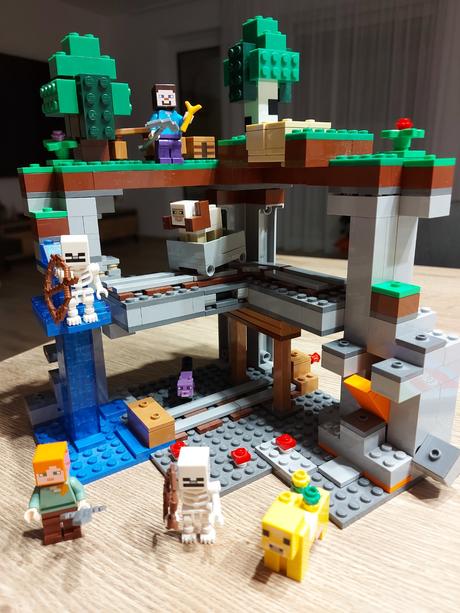 Lego minecraft "prvé dobrodružstvo", 