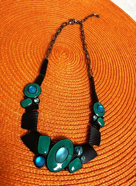 Luxusný náhrdelník, 