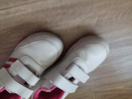 Botasky č.32, adidas,32