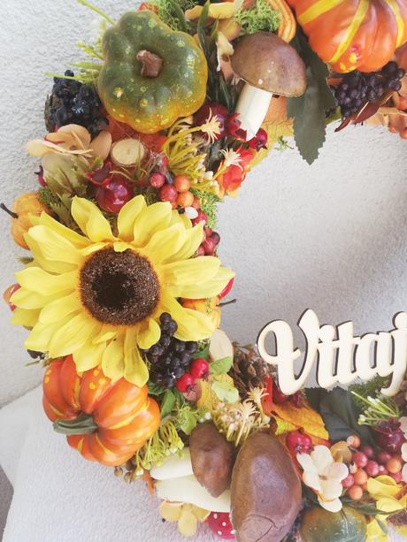 Veniec bohato zdobený, 