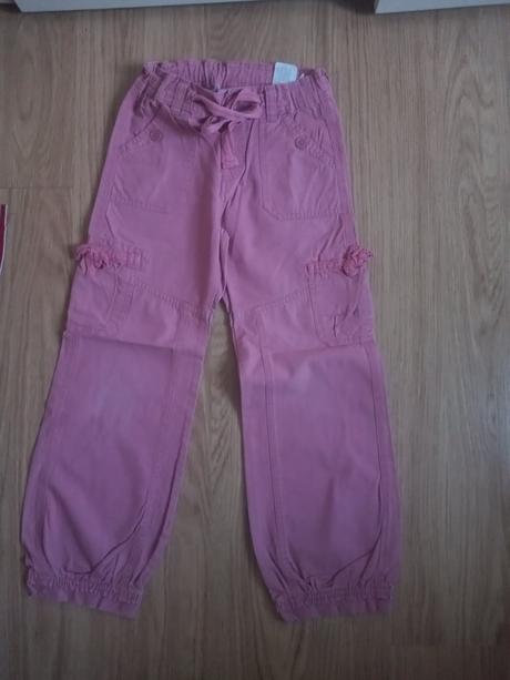 Balík oblečenia do školy super stav veľ. 128, 122–134