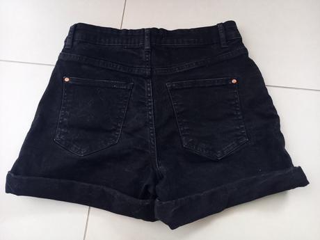 Šortky, reserved,36