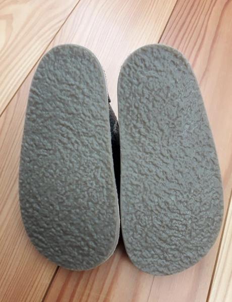 Tikki barefoot capacky, tikki,22