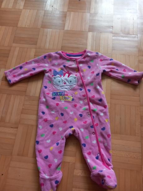 Flisovy overalik, 56