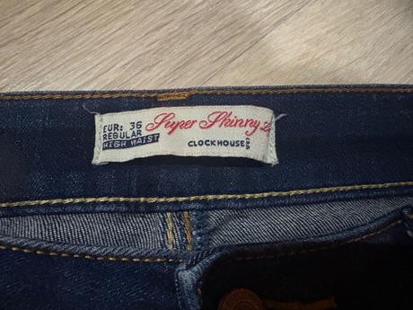 Rifle36, clockhouse,36