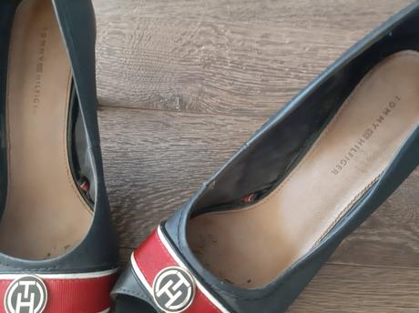 Topánočky s otvorenou špicou th, tommy hilfiger,37