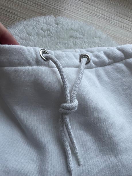 Biela mikina s rolakom, m