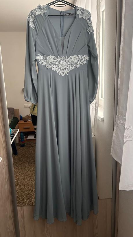 Spoločenské šaty, s