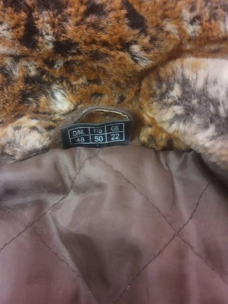 Dámsky kožuch, veľkosť 48, 48