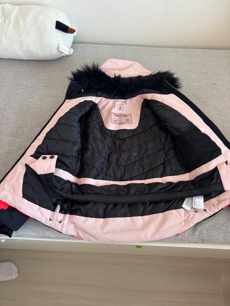 Lyžiarská súprava, 134