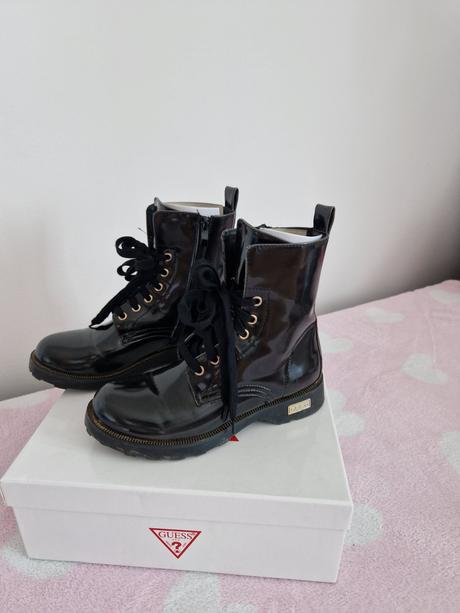 Guess topanky, guess,36