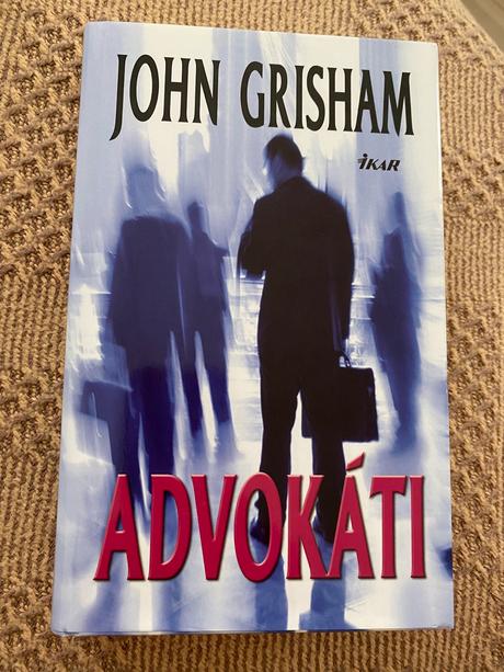 Strhujúci triler, detektívka advokáti john grisham, 