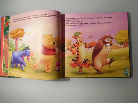 Macko puf-plyšák,knihy,šálka,