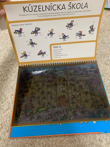 Veselé schovávačky s kúzelnou baterkou,