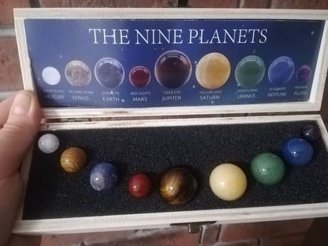 Slnečná sústava z minerálov, 