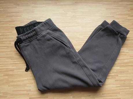 Pohodlne teplaky, zara,104