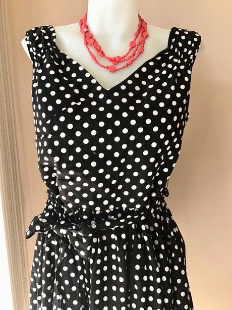 Krásne bavlnene saty, adams,40