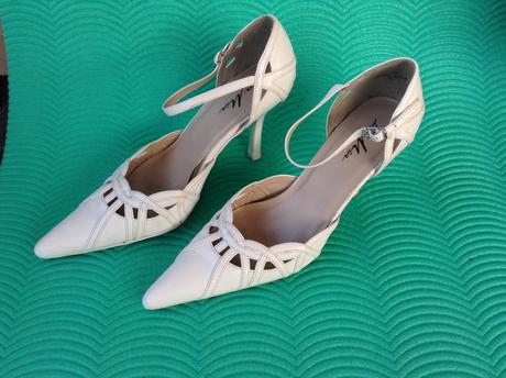 Lodičky/sandále la mia, 39