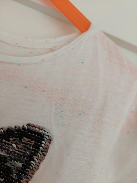 Tričko s flitrami, c&a,134