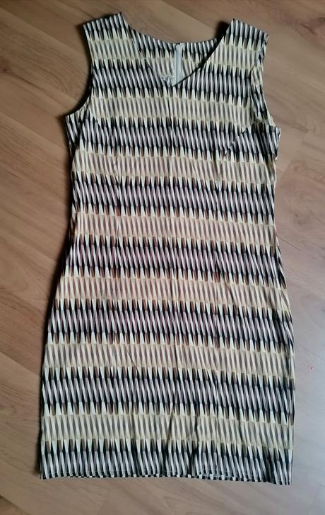 Koktejlove šaty, 36