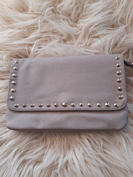 Predám kabelku listovu, carpisa