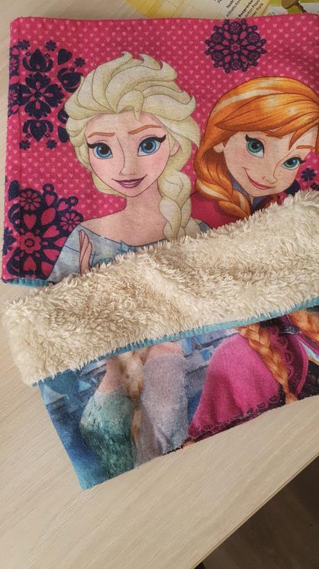 2x teply nakrčník frozen, 104