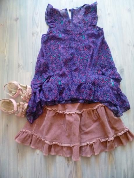 Sukna 3eu+tunika 1 eu 116/122, 116