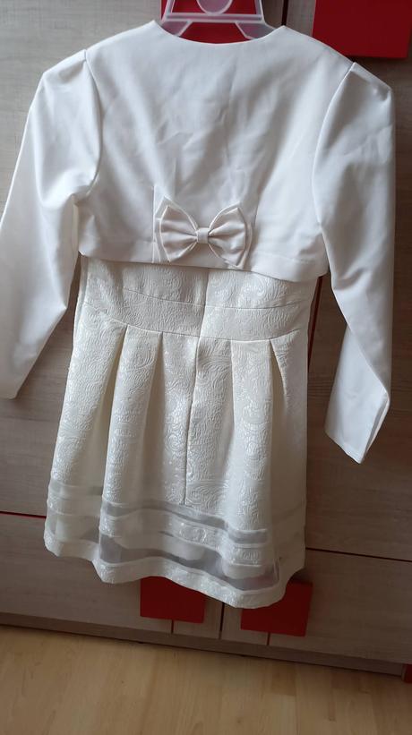 Dievčenské slávnostné spoločenské šaty, 146