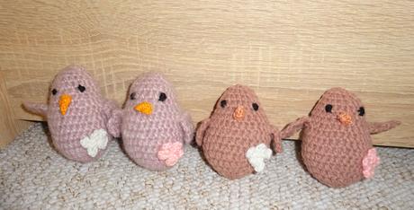 Háčkovaný vtáčik, 