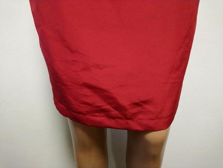 Dámska červená sukňa so spodničkou, xs