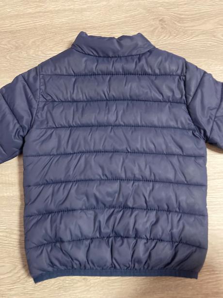 Prechodná vetrovka, 92