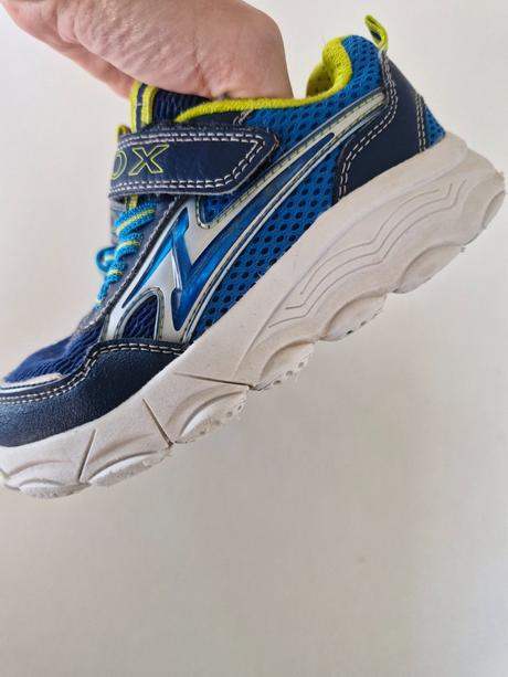 Blikajúce tenisky, geox,28