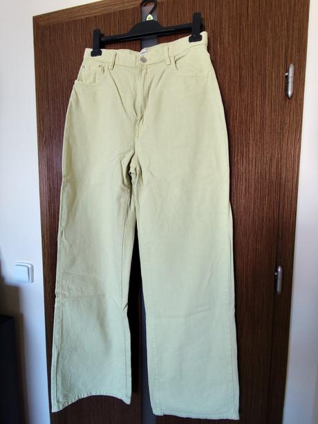 Svetlo zelené rifle bershka veľ.40, vysoký pás, bershka,40