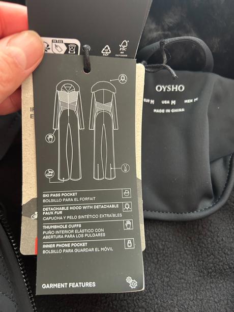 Nádherný lyžiarsky overal značky oysho, pc 249 eur, m