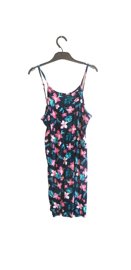 Tenučké šaty yfk na 10-12 rokov, 146