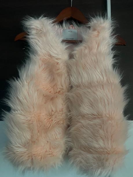 Chlpatá dievčenská vesta, glo-story,128