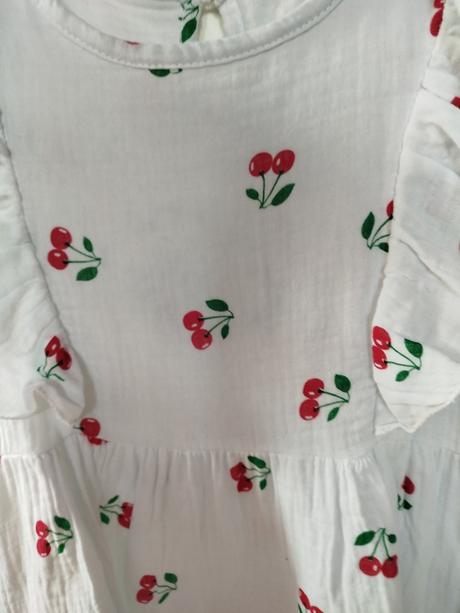 Predám krásne šaty,č.122/128, 128