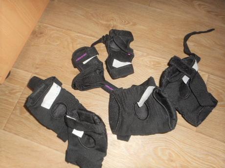 Chrániče lakťov, kolien a zápästia- veľ. m, 