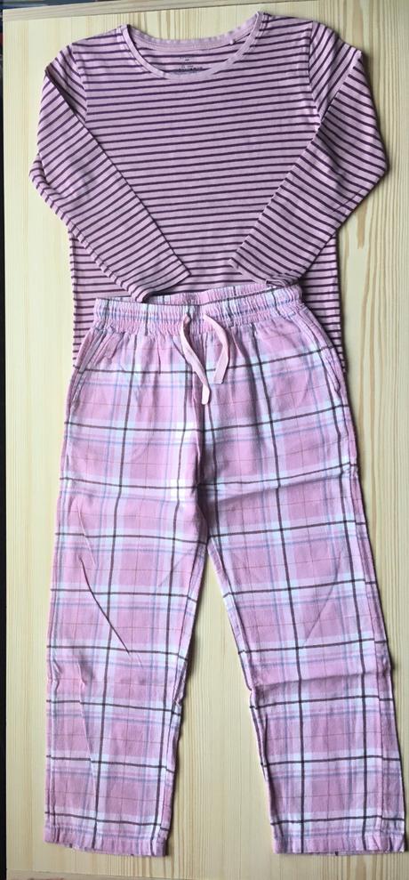 Pyžamo lindex veľ. 128, lindex,128