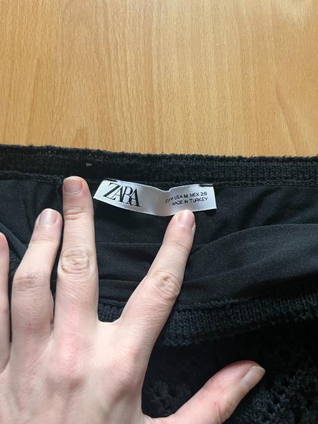 Čierna háčkovaná mini sukňa zara m, zara,m