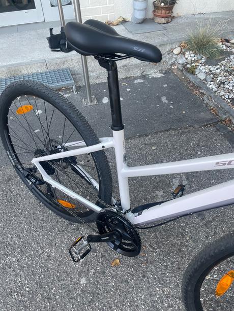 Bicykel scott cross 50 sub, scott,28
