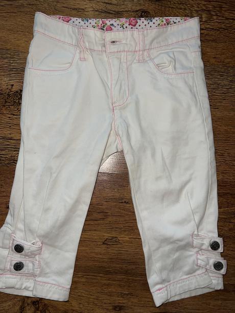 Tristvrtaky, baby,110