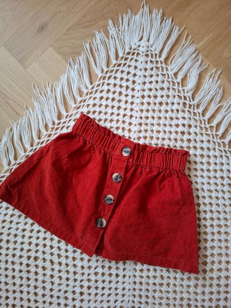 Menčestrová mini sukňa, 98