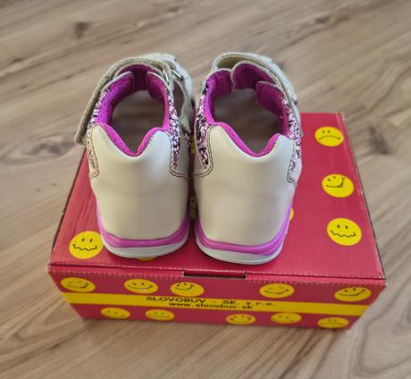 Detské letné sandálky - ešte v záruke, slovobuv,30