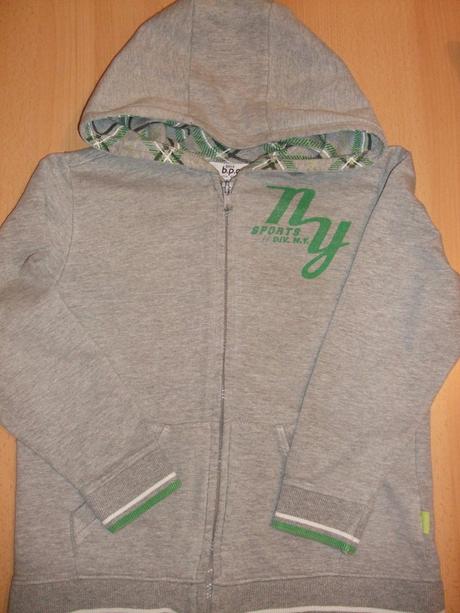 Sivá melírovaná mikina zn. b.p.c., 128