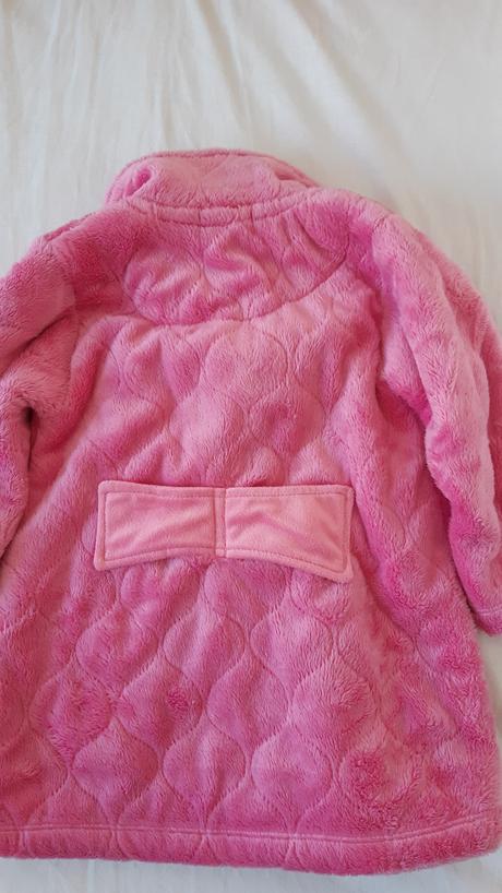 Dievcensky kabatik, 92